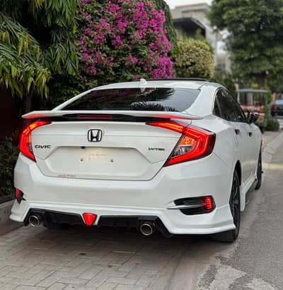 Honda Civic Oriel 2021/22 ug