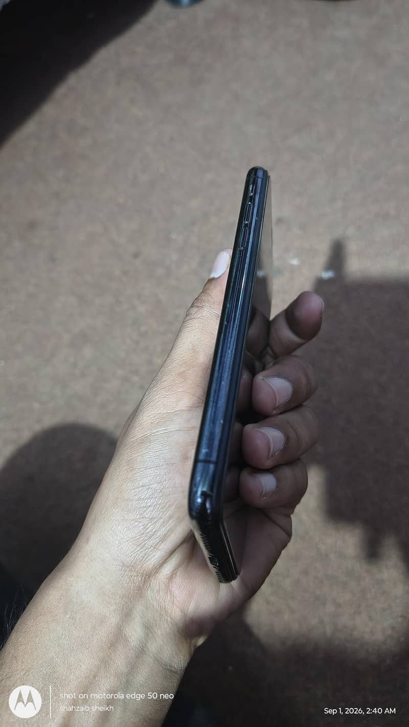 Apple iPhone X 2