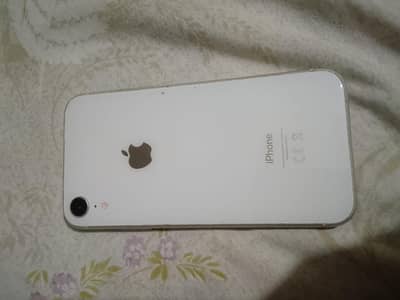 Apple iPhone XR