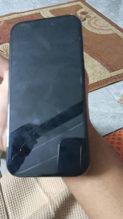 Apple iPhone 16