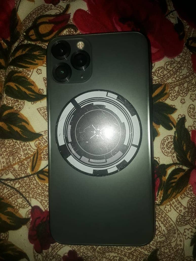 Apple iPhone 11 Pro 2