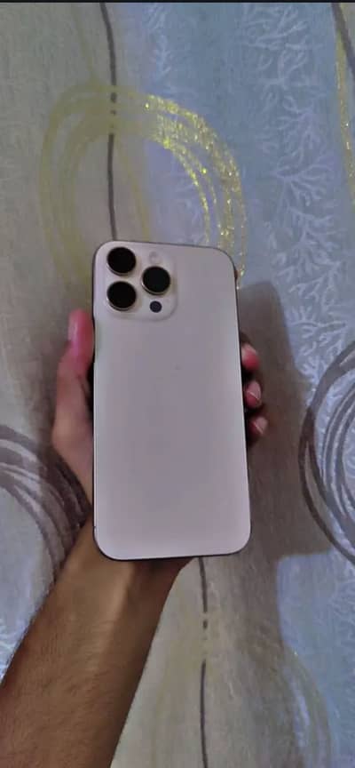 Apple iPhone 16 Pro Max(4month sim time available)