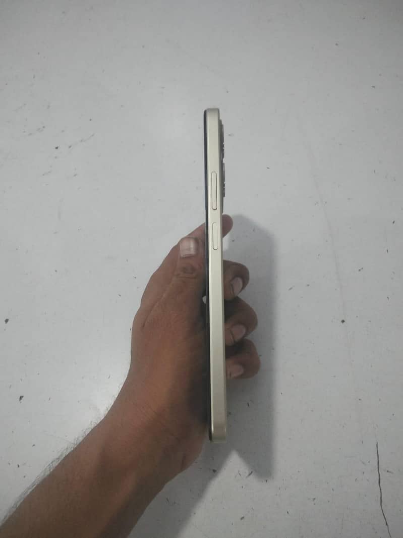 Realme Note 70 4