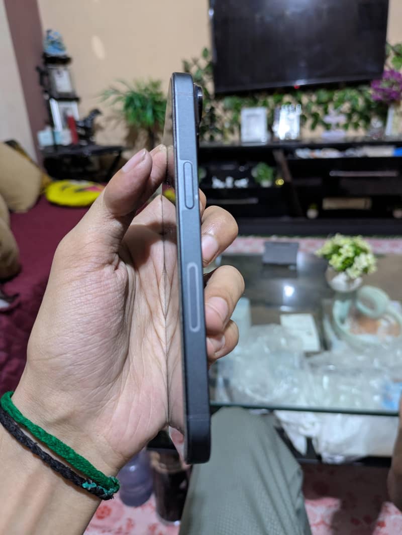 Apple iPhone 14 Non PTA ( JV ) 1