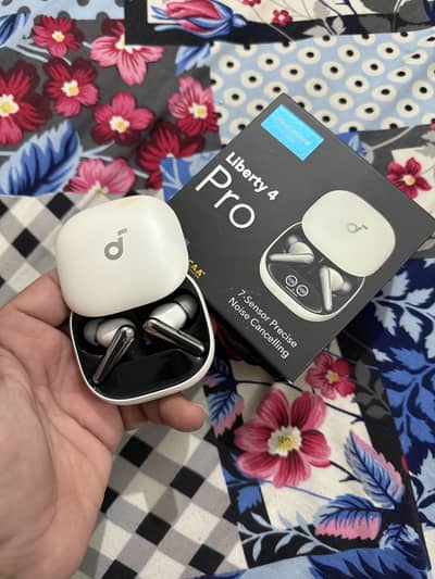 Soundcore Liberty 4 Pro — Premium Condition