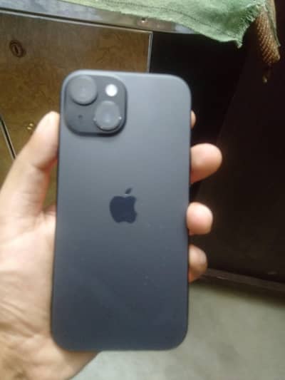Apple iPhone 15