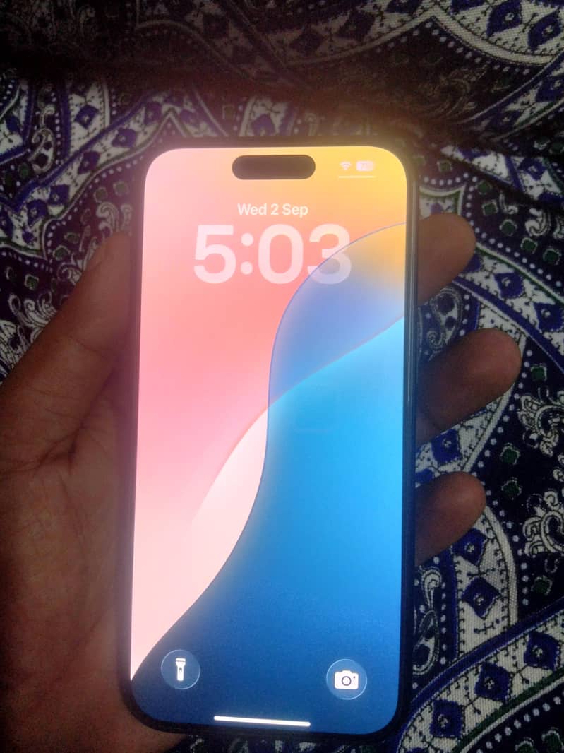 Apple iPhone 15 2