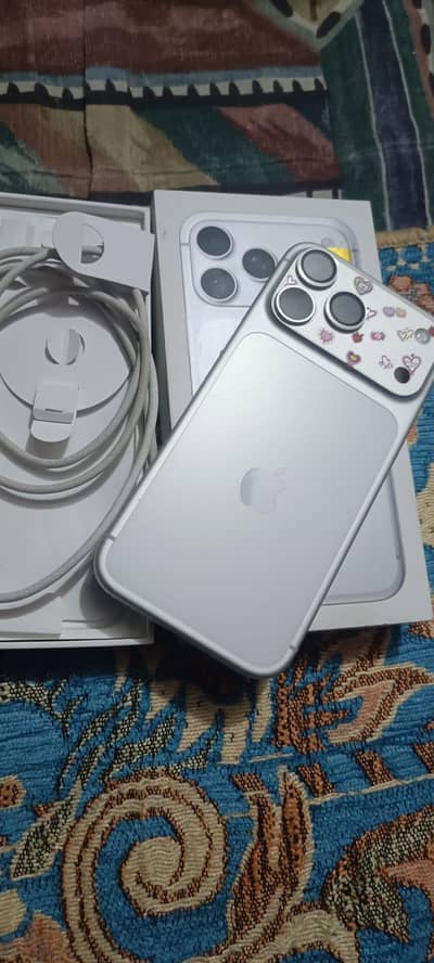 Apple iPhone 17 Pro Max pta approved