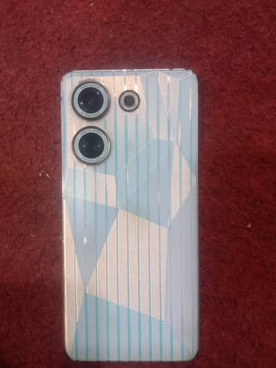 Tecno CAMON 20