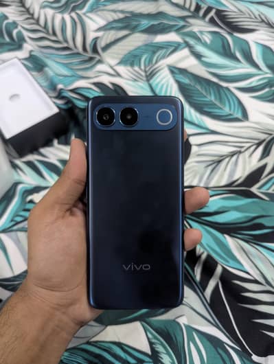 Vivo v80 lite 5g | 8/256 | just active yesterday only box open