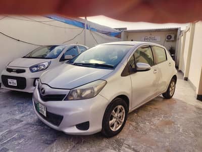Toyota Vitz 2012