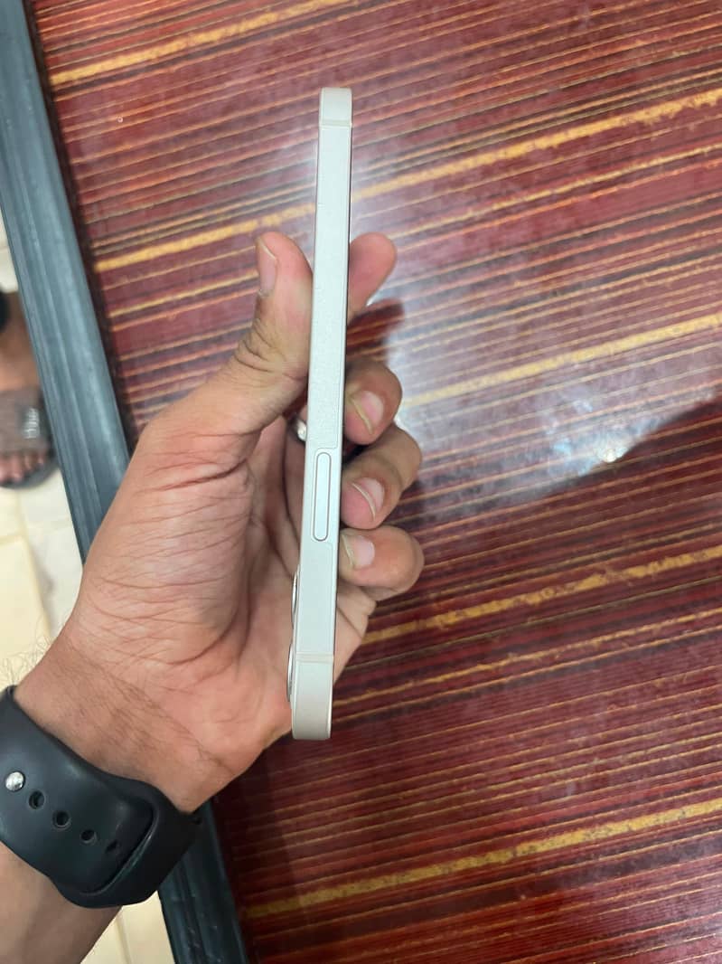 Apple iPhone 12 2