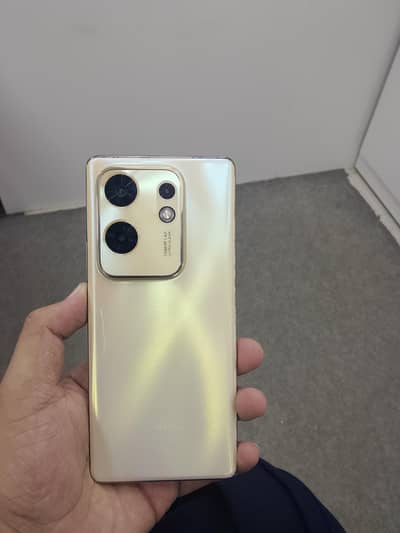 Infinix Zero 30