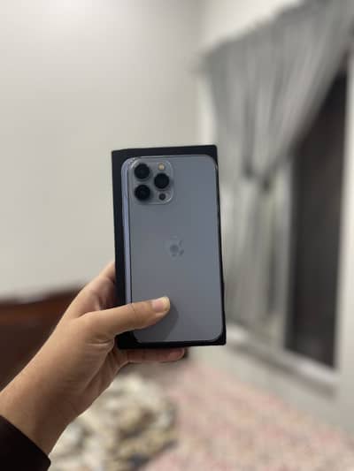 iPhone 13 max pta aproved 128 gb 88 bh 10/10 with ful box one hand use