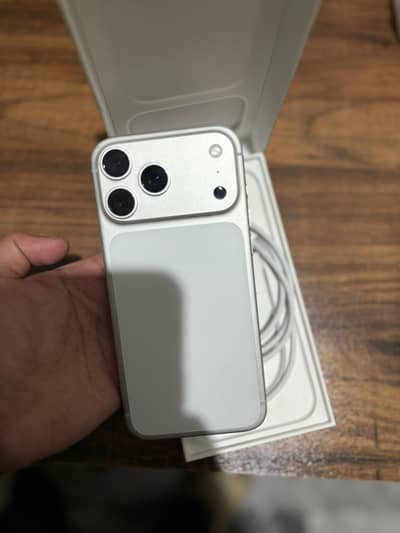 Apple iPhone 17 Pro Max