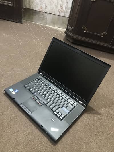 Lenovo T14 10/10 condition window 10 4 GB RaM