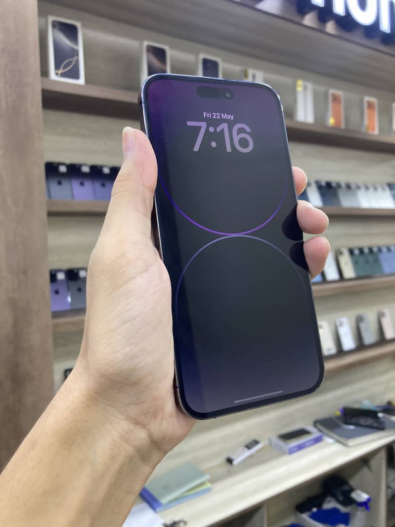 Apple iPhone 14 Pro Max 2