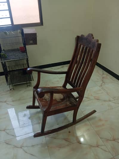 Urgent sale Rocking Chair