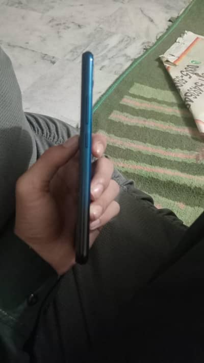 Vivo Y11 3GB ROM +32GB RAM PTA APPROVED-1 Month Use- Blue- Urgent sale