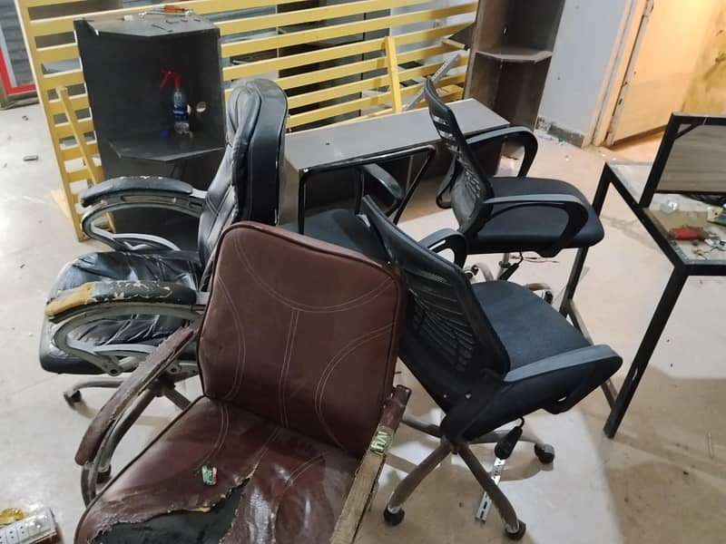 4 chairs 4