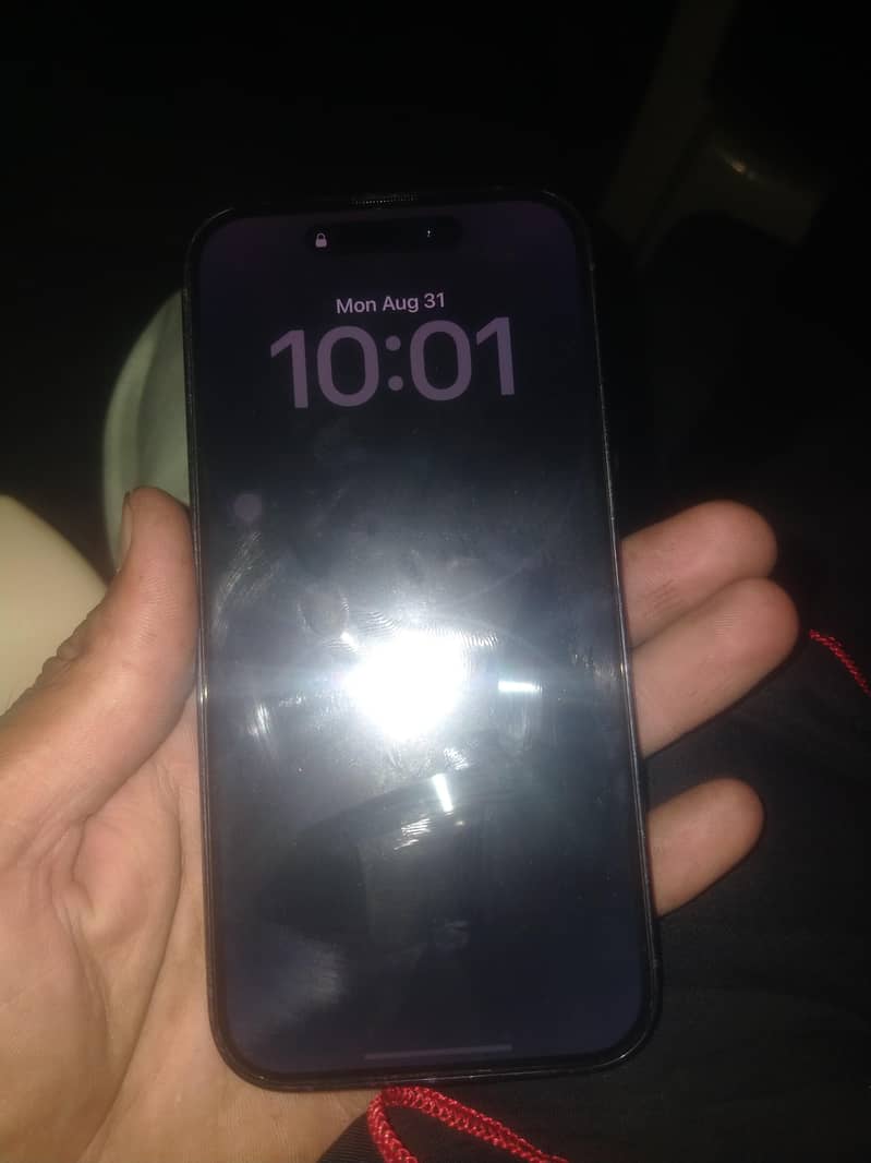 Apple iPhone 14 Pro 1