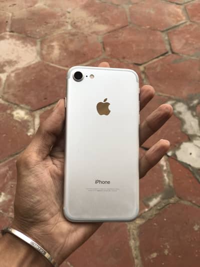 iPhone 7 32GB