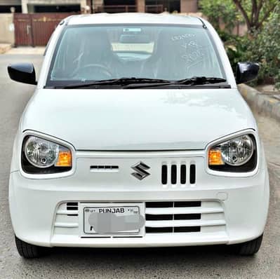 Suzuki Alto 2025model is available for rent all Vehari 03320766295 ws