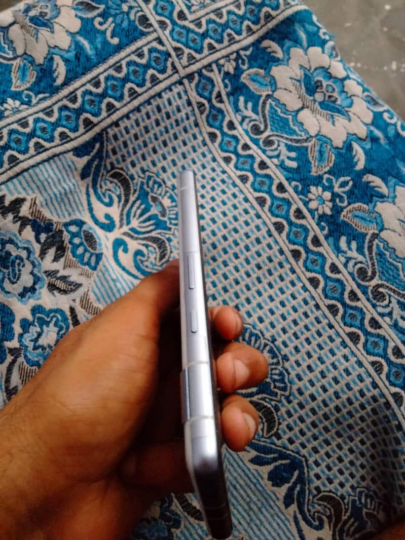 Google Pixel 7 A 2