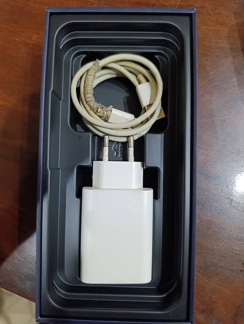 vivo Y21e   8/128 gb dual PTA 9