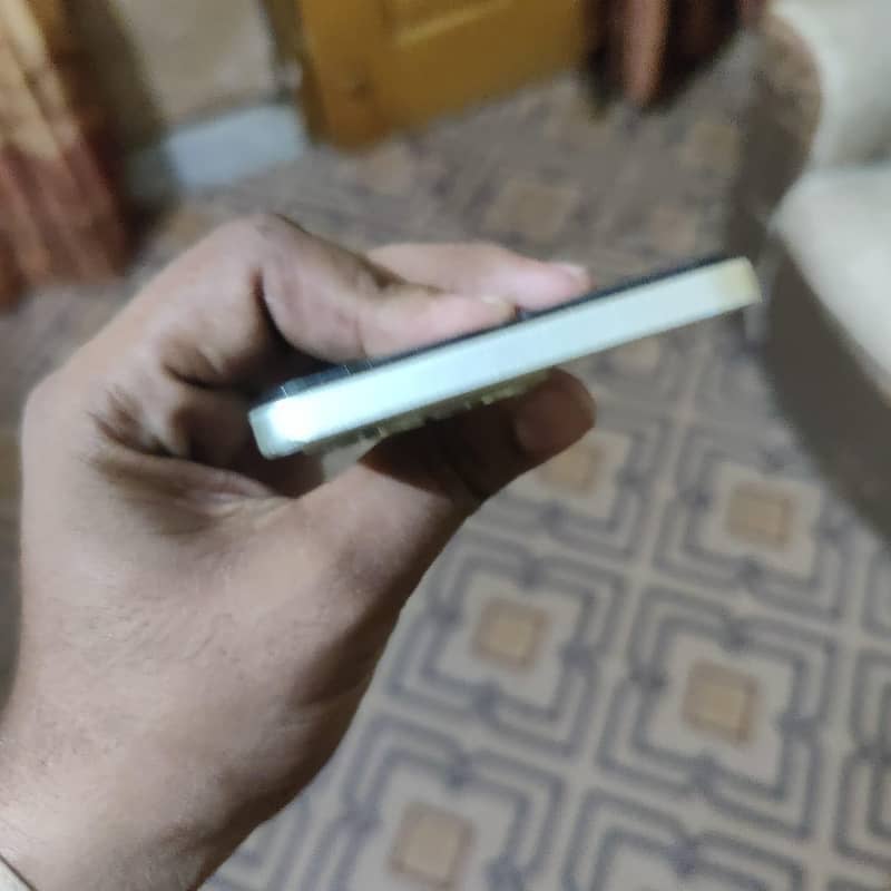 Realme C53 3