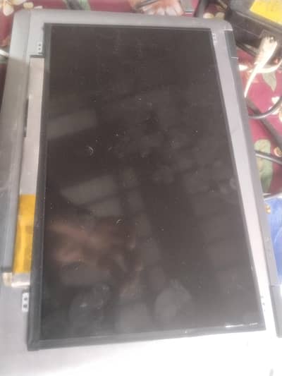 laptop LeD 30pin   11"