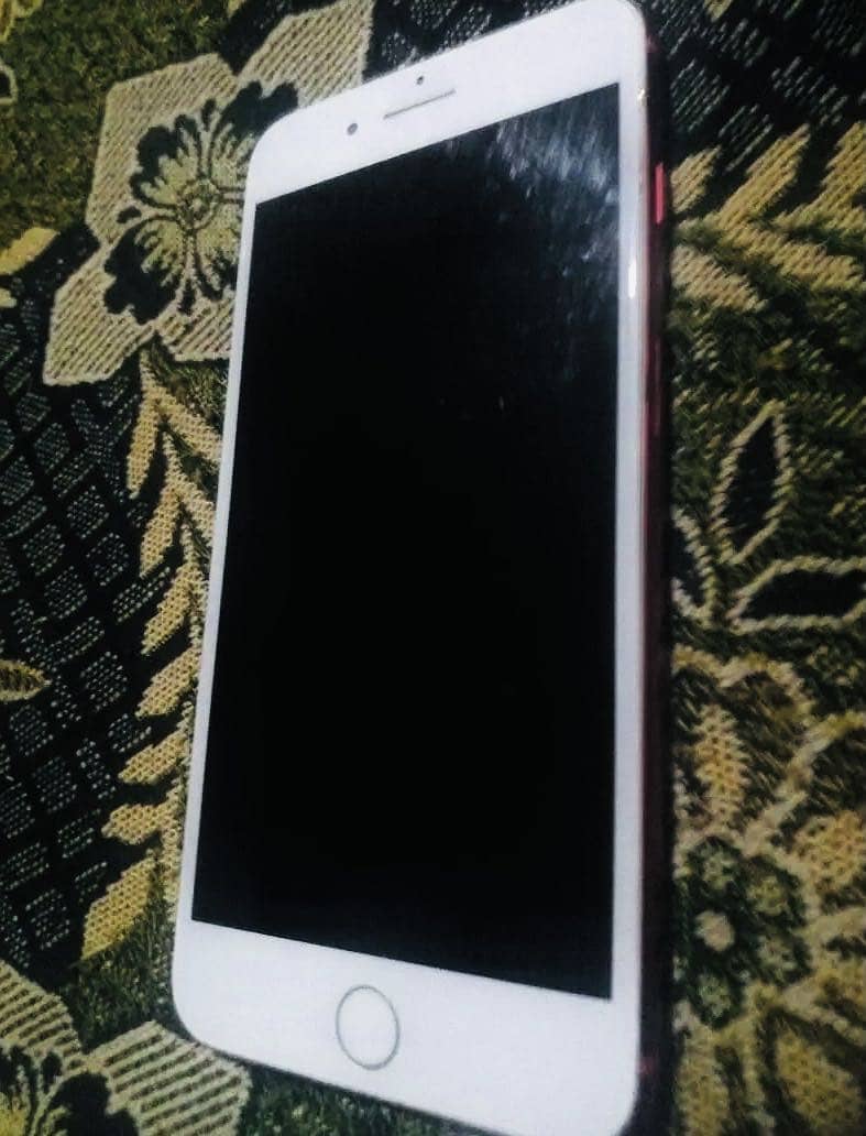 Apple iPhone 7 Plus 3