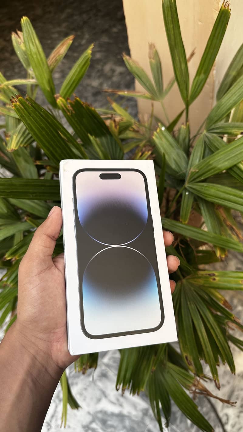 Apple iPhone 14 Pro 1