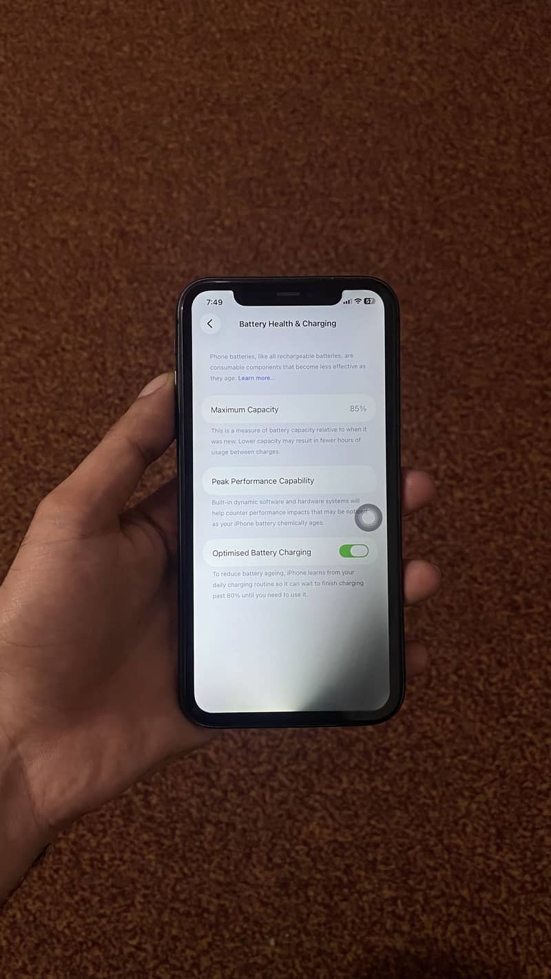 Apple iPhone 11 2