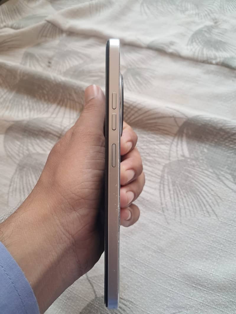 Tecno SPARK 30C 3
