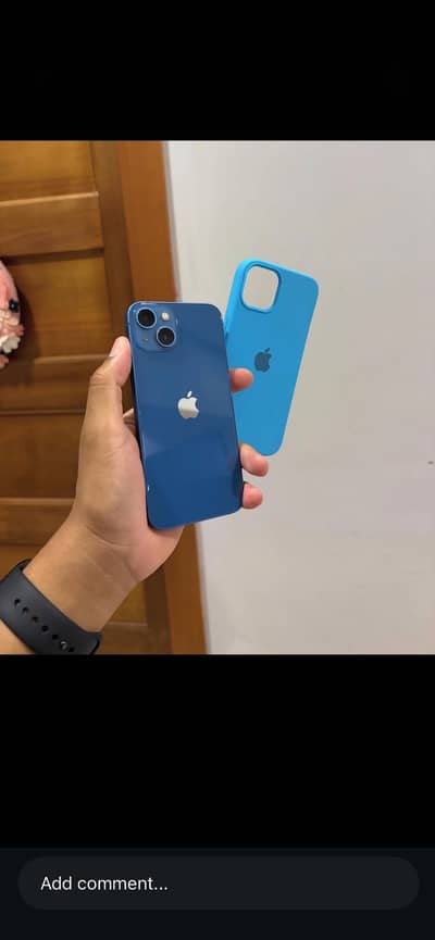 Apple iPhone 13