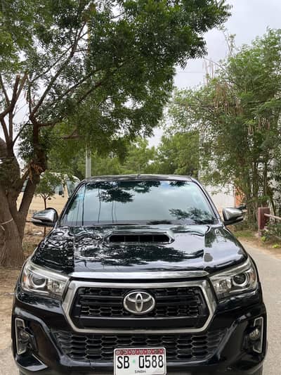 Toyota Revo 2016