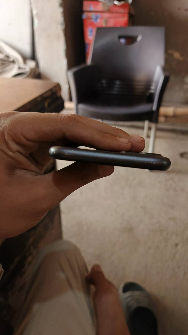 Apple iPhone 11 2