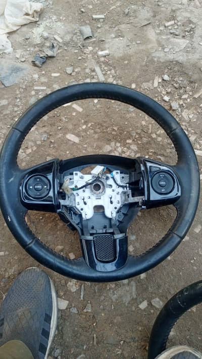 Honda N box custom JF1 full option steering wheel