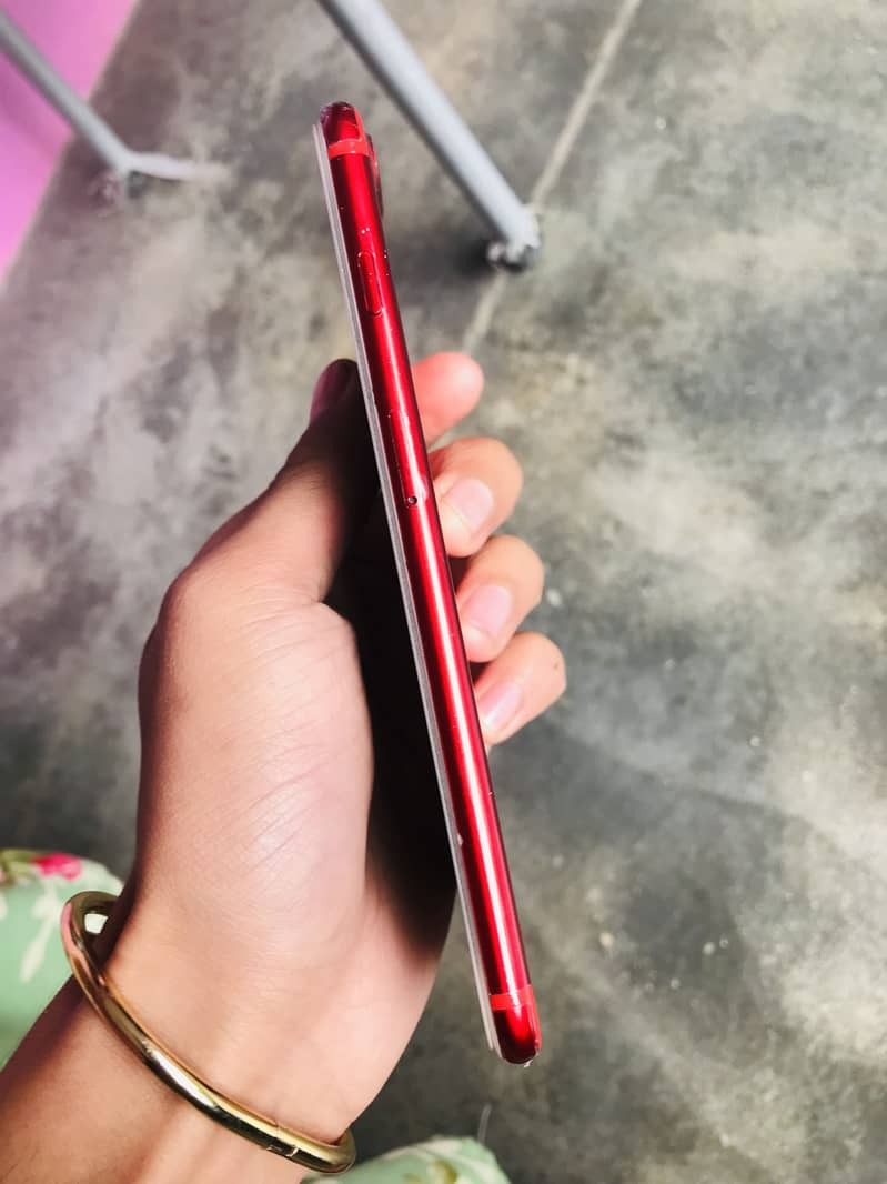 Apple iPhone 7 Plus 5
