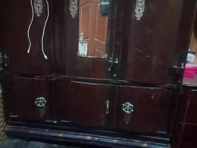 old iron Almari | Lohy ki almari | iron wardrobe