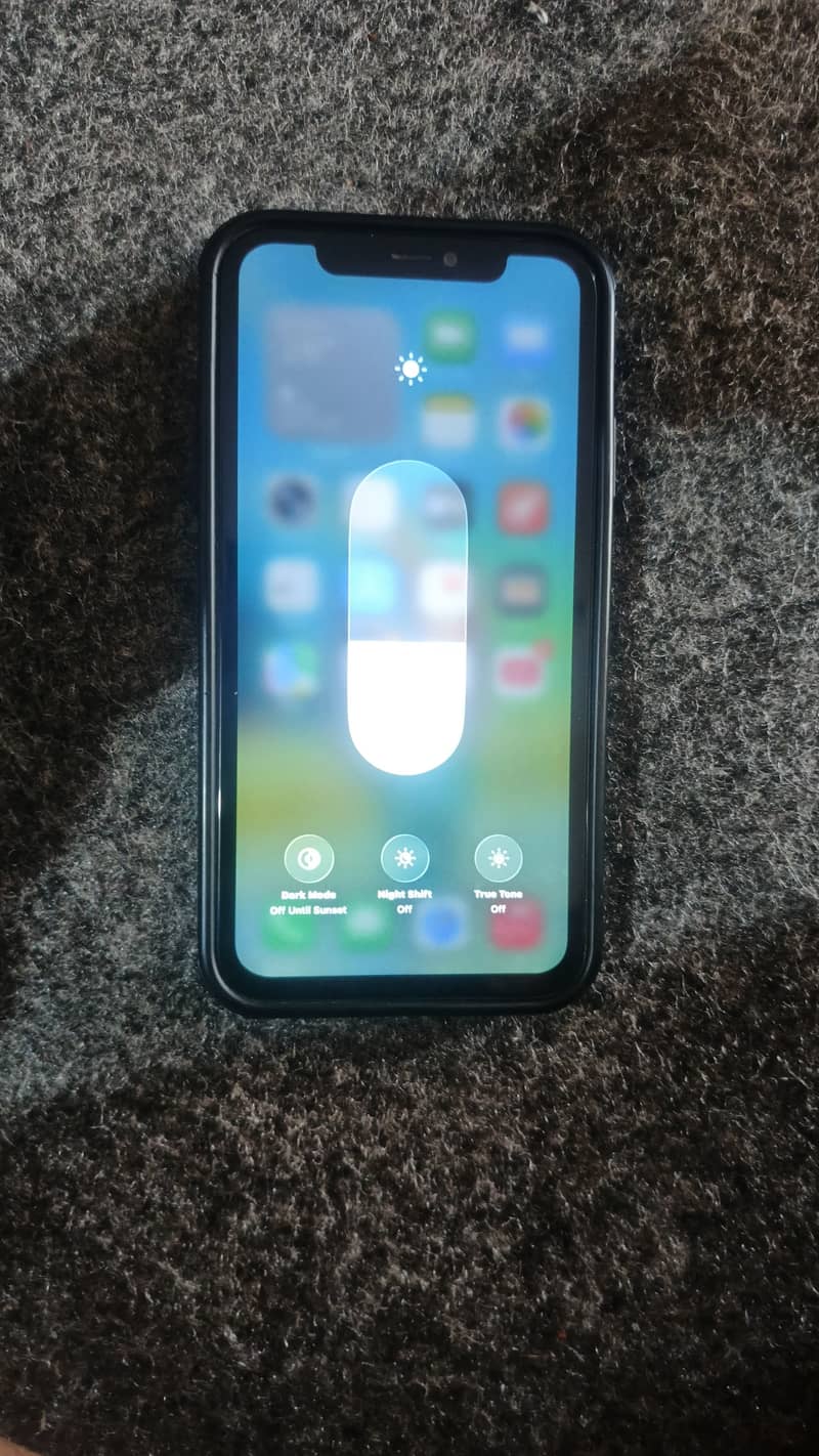 Apple iPhone 11 6