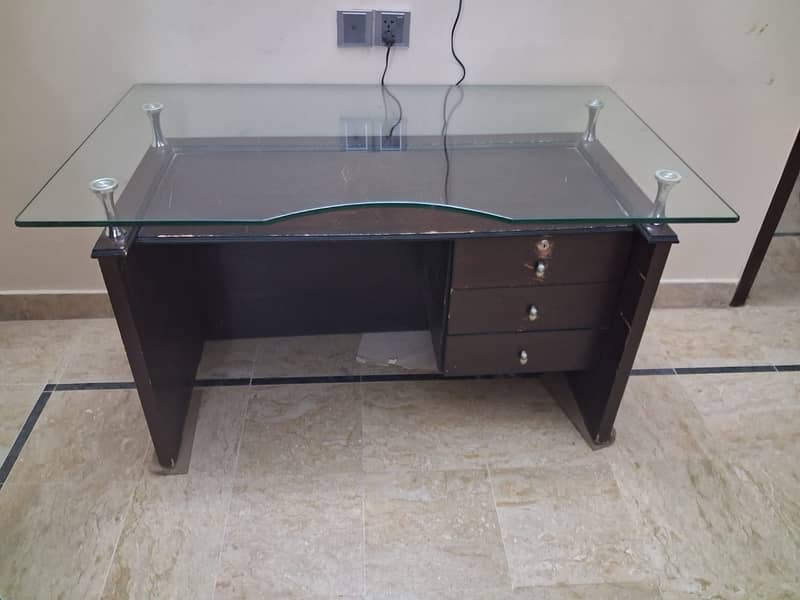 Office/Study Table 0