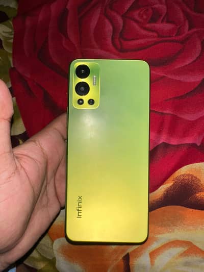 Infinix Hot 12