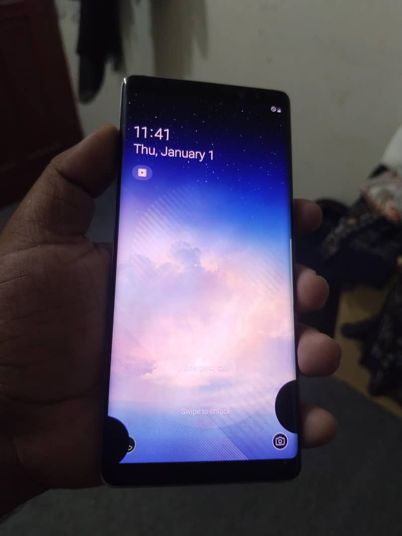 Samsung Mobile Note 8 1