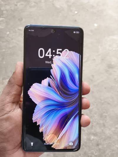 Tecno CAMON 20