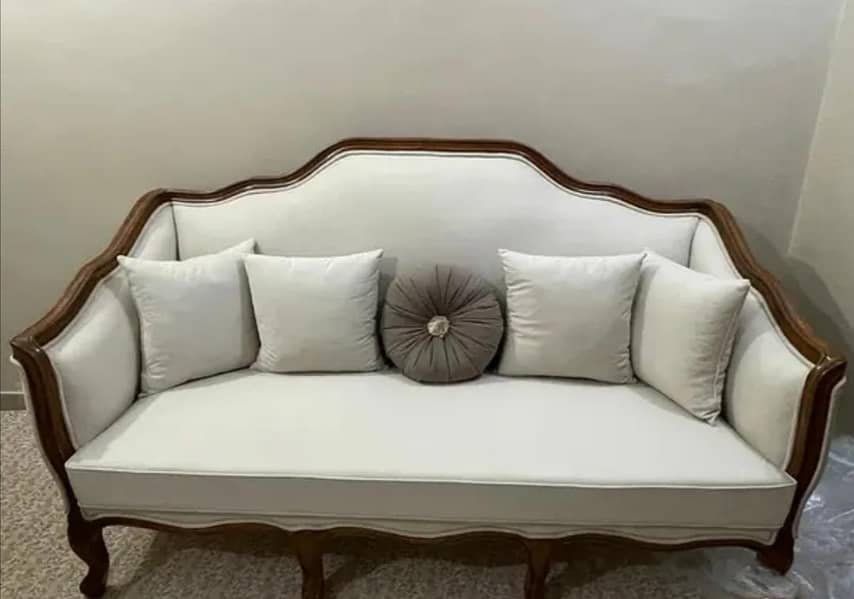 7 seaters sofa 0