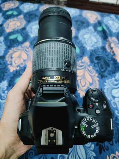 NIKON D3400 55-200mm dx-vr G2 lense