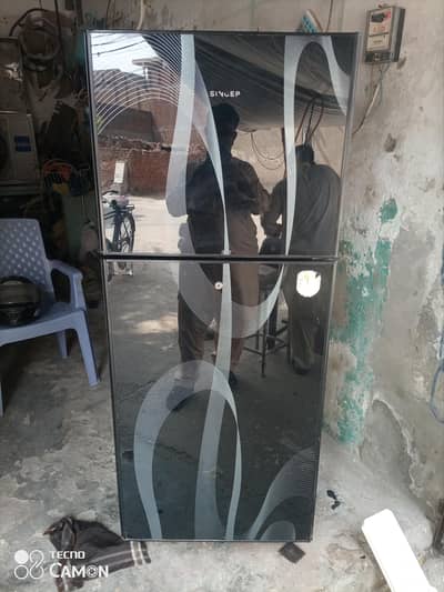refrigerator glaas door