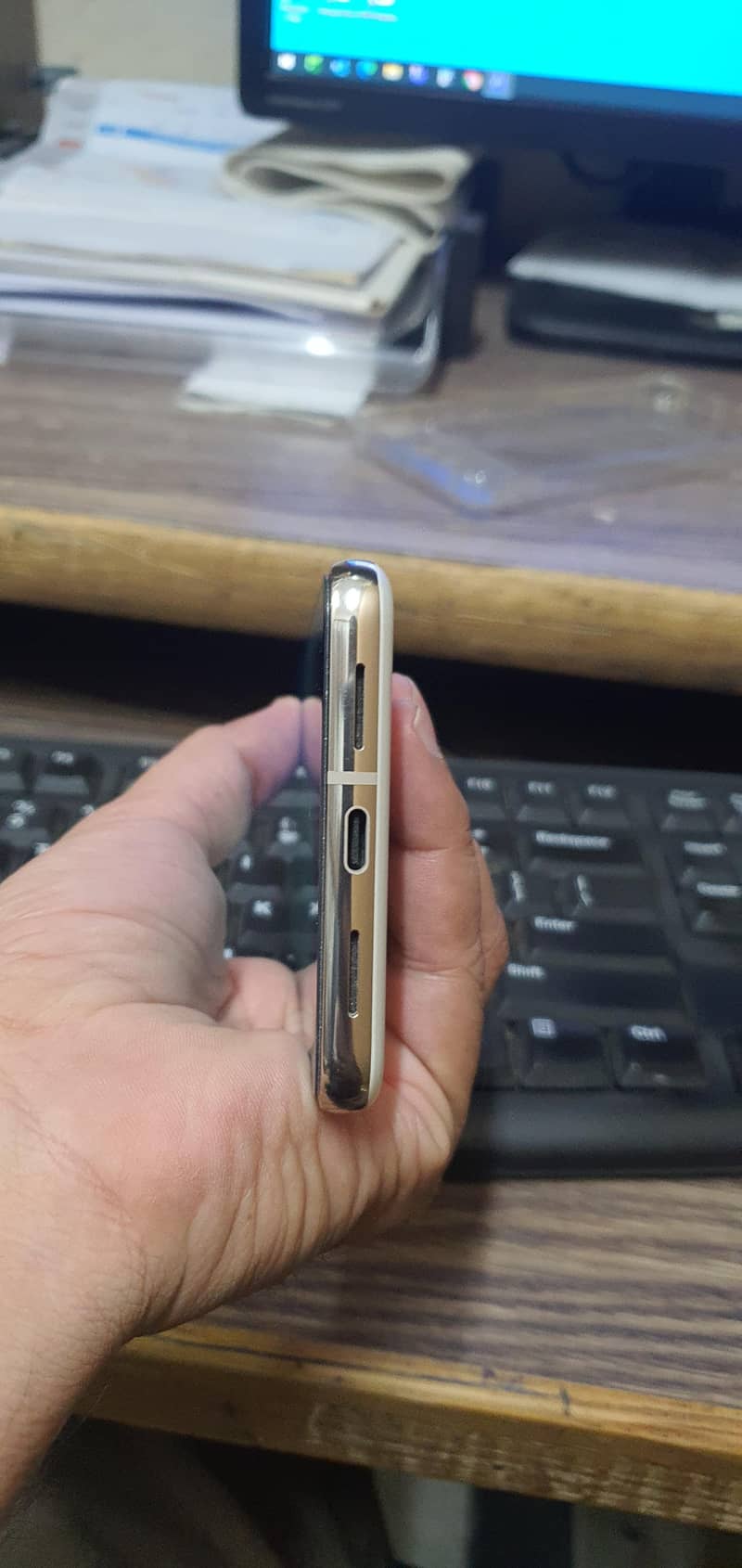 Google Pixel 8 Pro 6